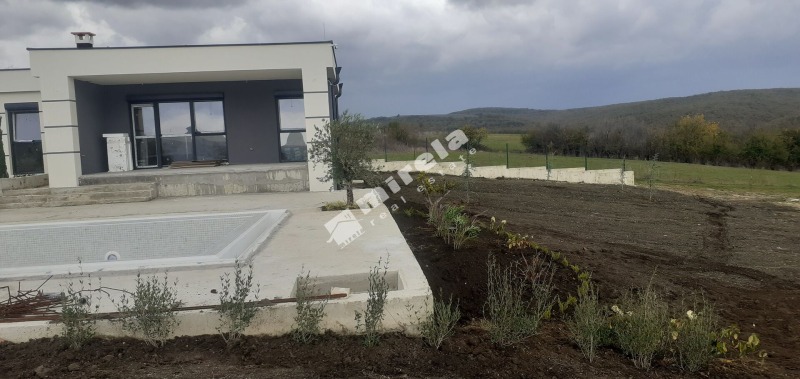 Продава КЪЩА, с. Баня, област Бургас, снимка 3 - Къщи - 50818251