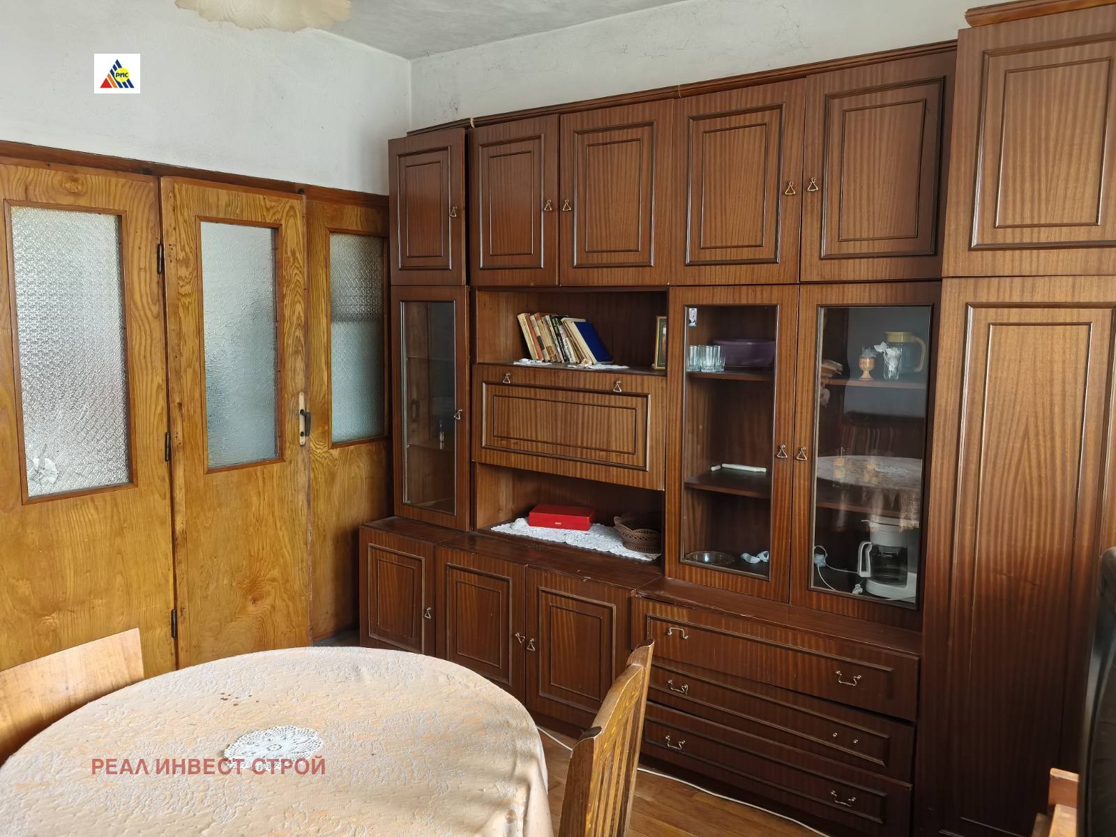 Продава КЪЩА, гр. Тетевен, област Ловеч, снимка 7 - Къщи - 56329323