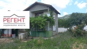 Hus Gledatsi, region Gabrovo