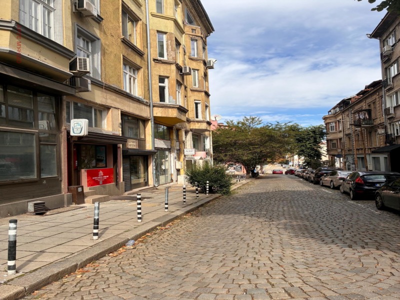 Продава  3-стаен град София , Център , 110 кв.м | 72526960 - изображение [2]