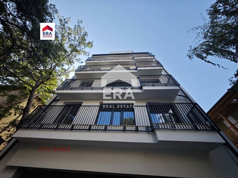 Na prodej  3 ložnice Sofia , Centar , 150 m2 | 18809413 - obraz [2]