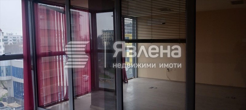Продава ОФИС, гр. Пазарджик, Идеален център