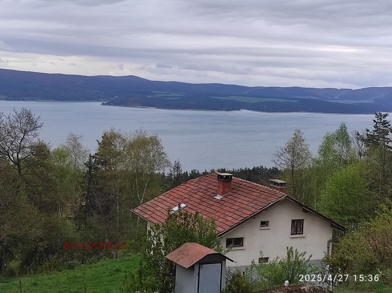 Продава  Къща, град София, м-т Щъркелово гнездо •  210 000 EUR • ID 37849478 — holmes.bg - [1] 