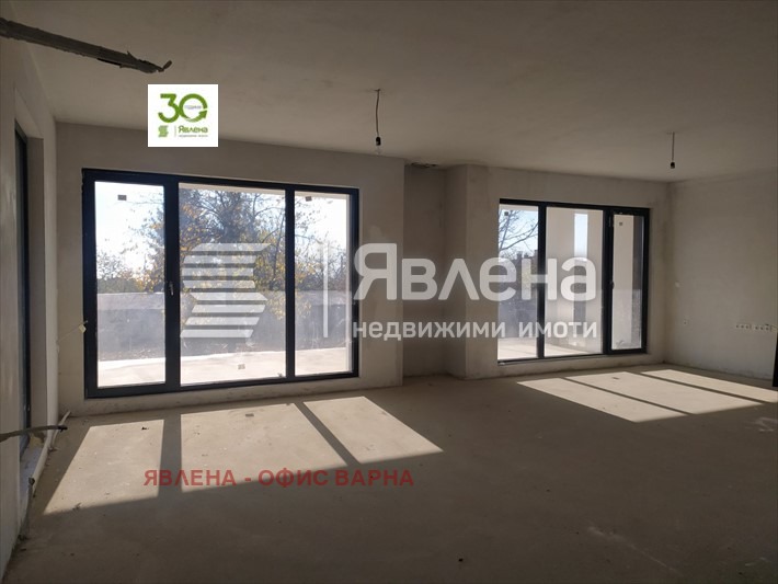 Продава КЪЩА, гр. Варна, Виница, снимка 8 - Къщи - 49228025