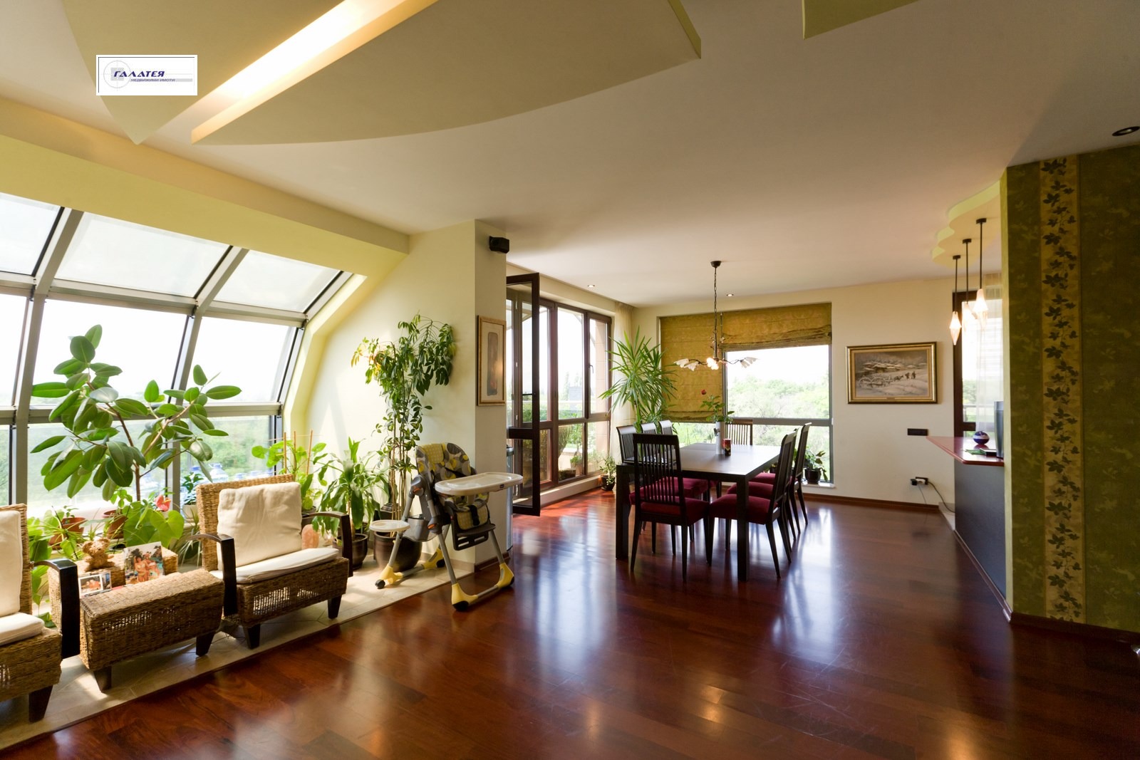 Продава МЕЗОНЕТ, гр. Варна, м-т Салтанат, снимка 2 - Апартаменти - 54228589