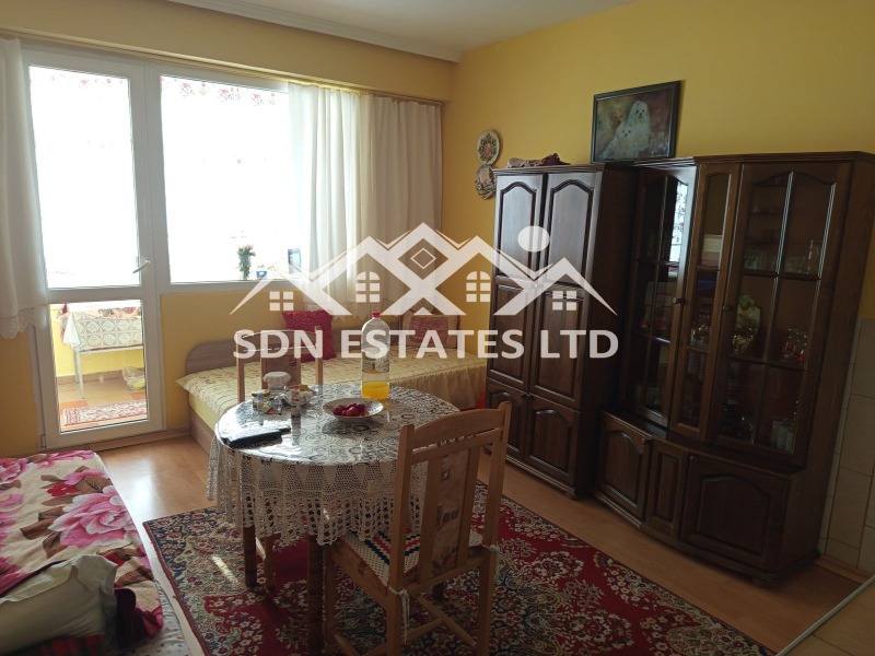 Продается  1 спальня область Стара Загора , Казанлък , 84 кв.м | 14717302