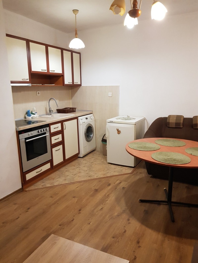 Продава 2-СТАЕН, гр. Пазарджик, Център, снимка 13 - Апартаменти - 52625240