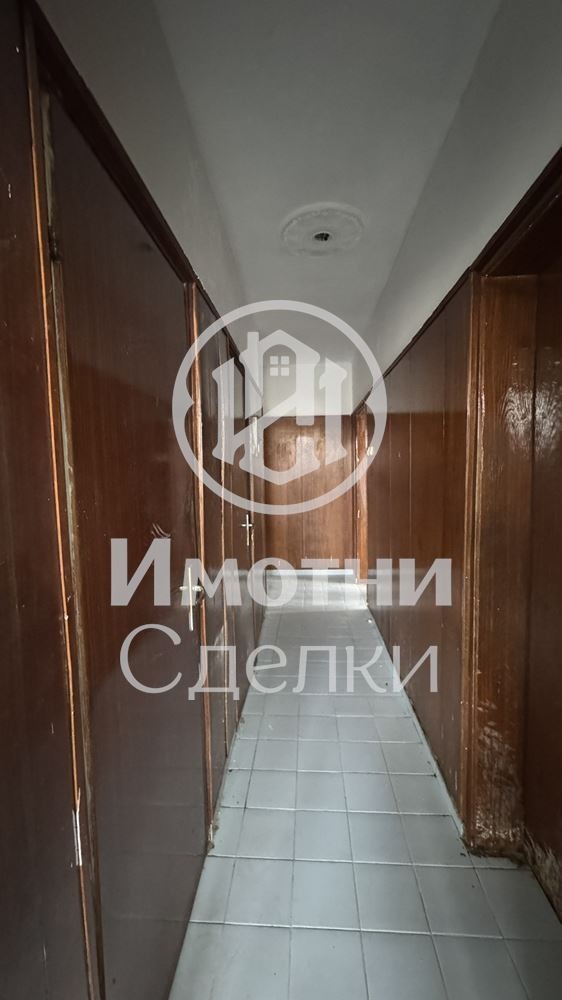 Продава 3-СТАЕН, гр. София, Толстой, снимка 2 - Aпартаменти - 48186417