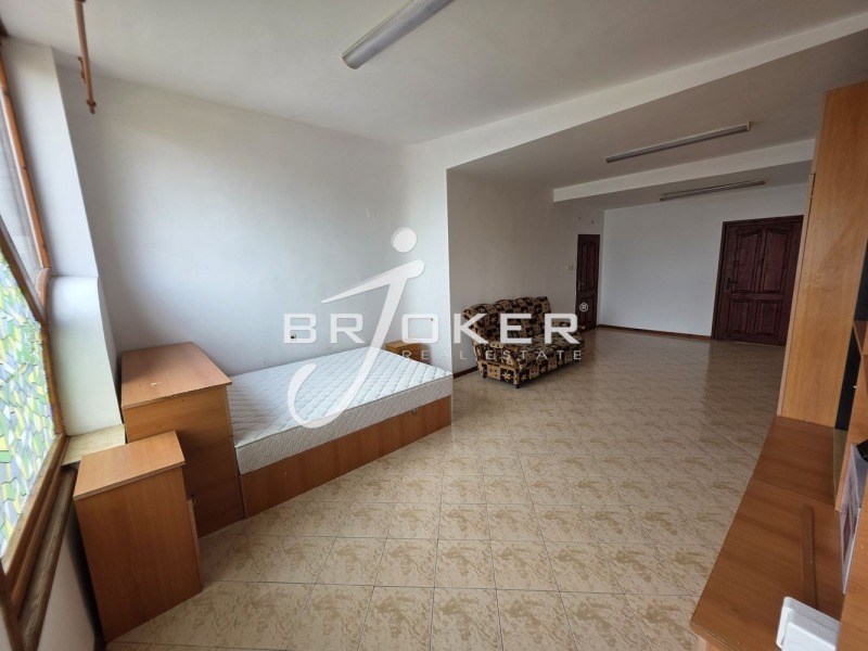 Продава 3-СТАЕН, гр. Кърджали, Център, снимка 6 - Апартаменти - 52480650