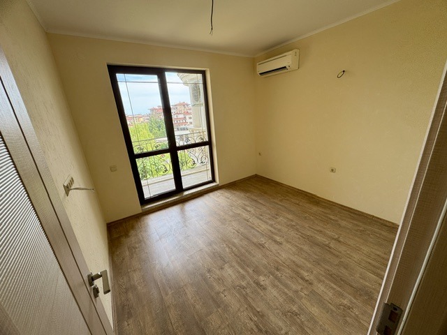 Продава МНОГОСТАЕН, гр. Несебър, област Бургас, снимка 8 - Апартаменти - 54955989