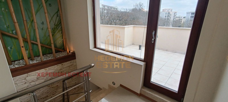 Eladó  Bérlakás Varna , k.k. Zlatni pjasaci , 210 négyzetméter | 23537522 - kép [11]