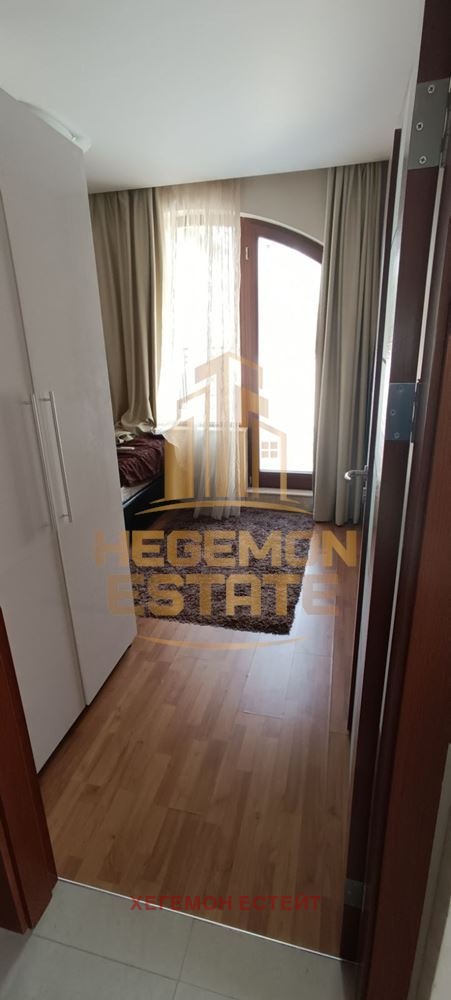 Eladó  Bérlakás Varna , k.k. Zlatni pjasaci , 210 négyzetméter | 23537522 - kép [15]
