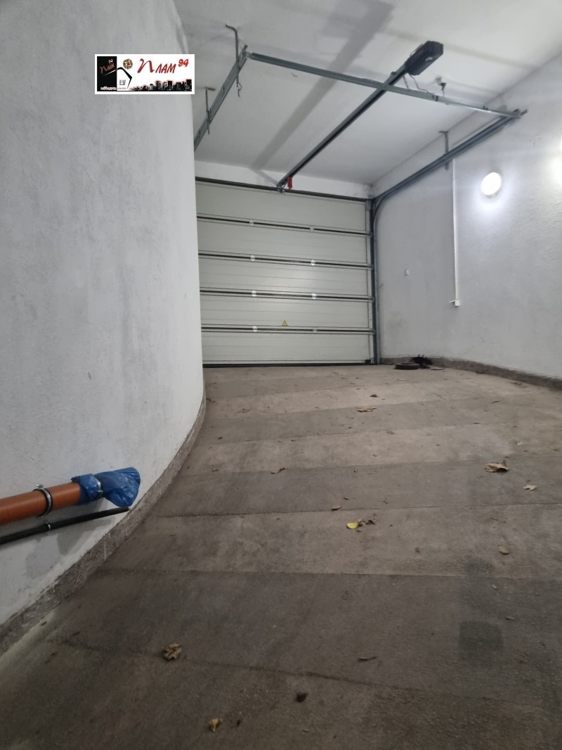 Продава  Гараж град Варна , Трошево , 210 кв.м | 33661594