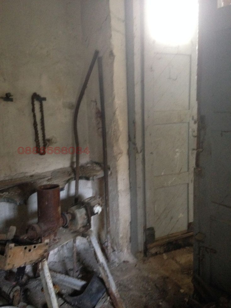 Продава ПРОМ. ПОМЕЩЕНИЕ, гр. Кърджали, Промишлена зона - Изток, снимка 10 - Производствени сгради - 52785856