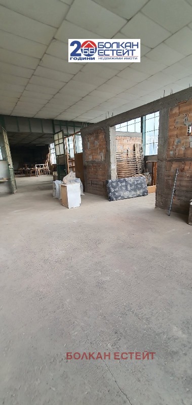 Na prodej  Průmyslová budova oblast Veliko Tarnovo , Debelec , 500 m2 | 49698399 - obraz [5]