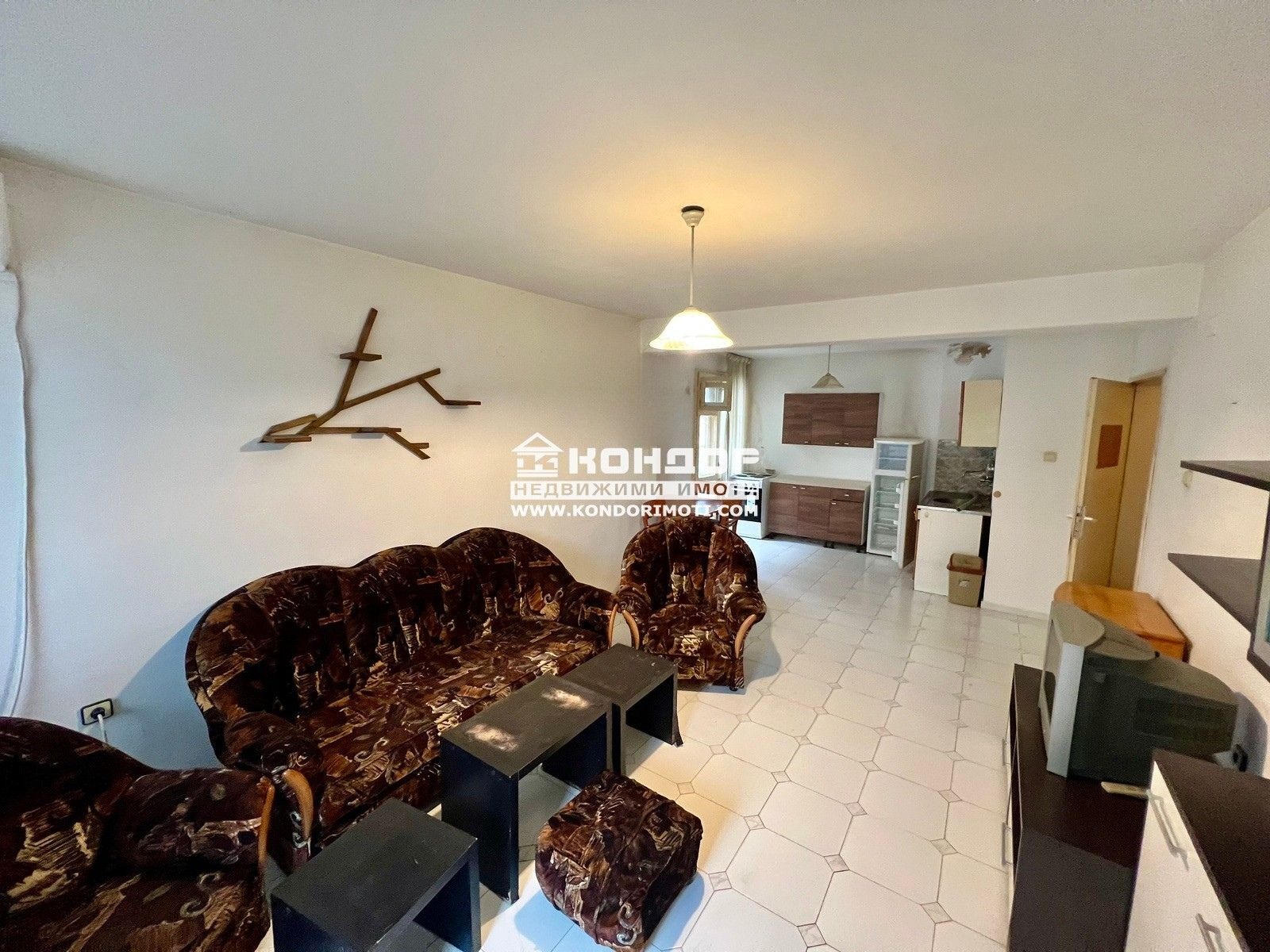 Продава 3-СТАЕН, гр. Пловдив, Кършияка, снимка 2 - Апартаменти - 52385413