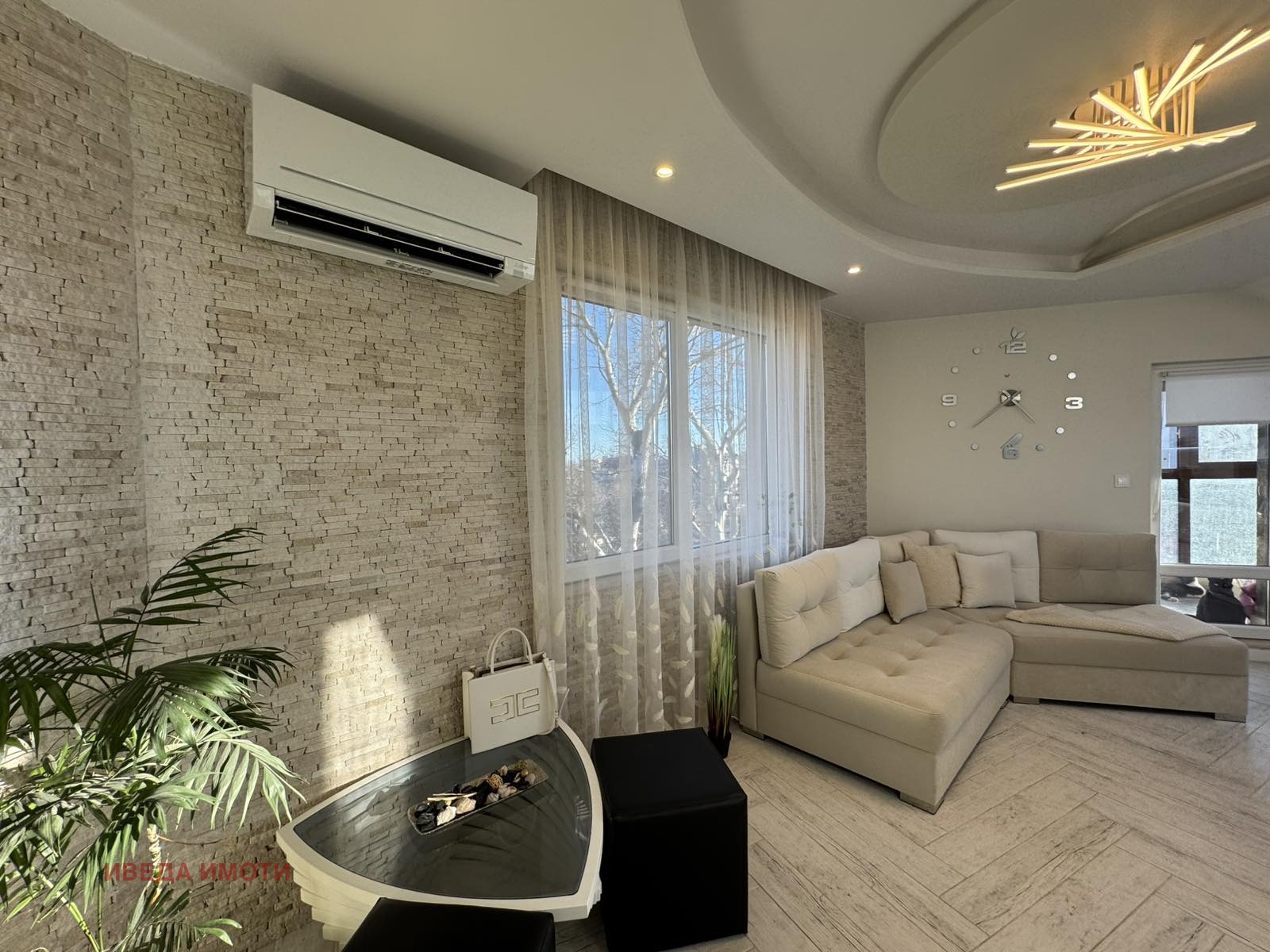 Продава 3-СТАЕН, гр. Варна, Цветен квартал, снимка 3 - Апартаменти - 55047080