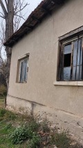 Продава КЪЩА, област Благоевград, с. Враня • 15000 € / 29337.45 лв. • 37680844 1