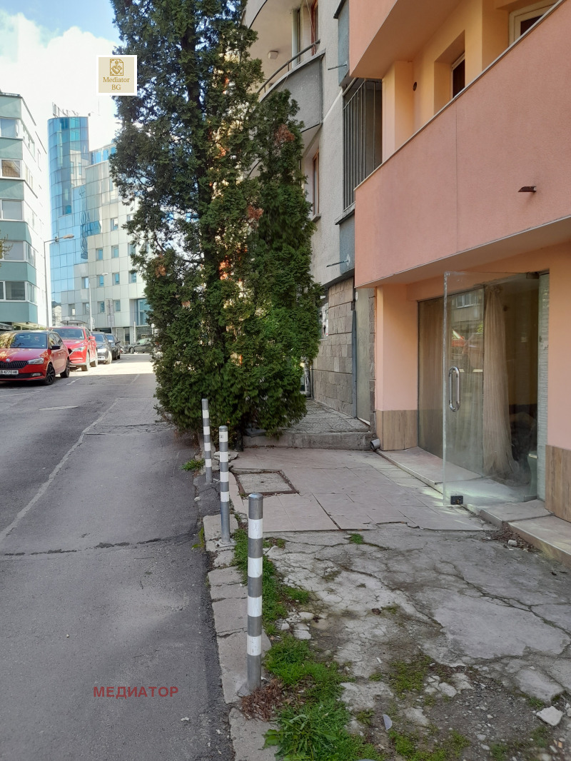 In vendita  Box auto Sofia , Lozenets , 16 mq | 69567905