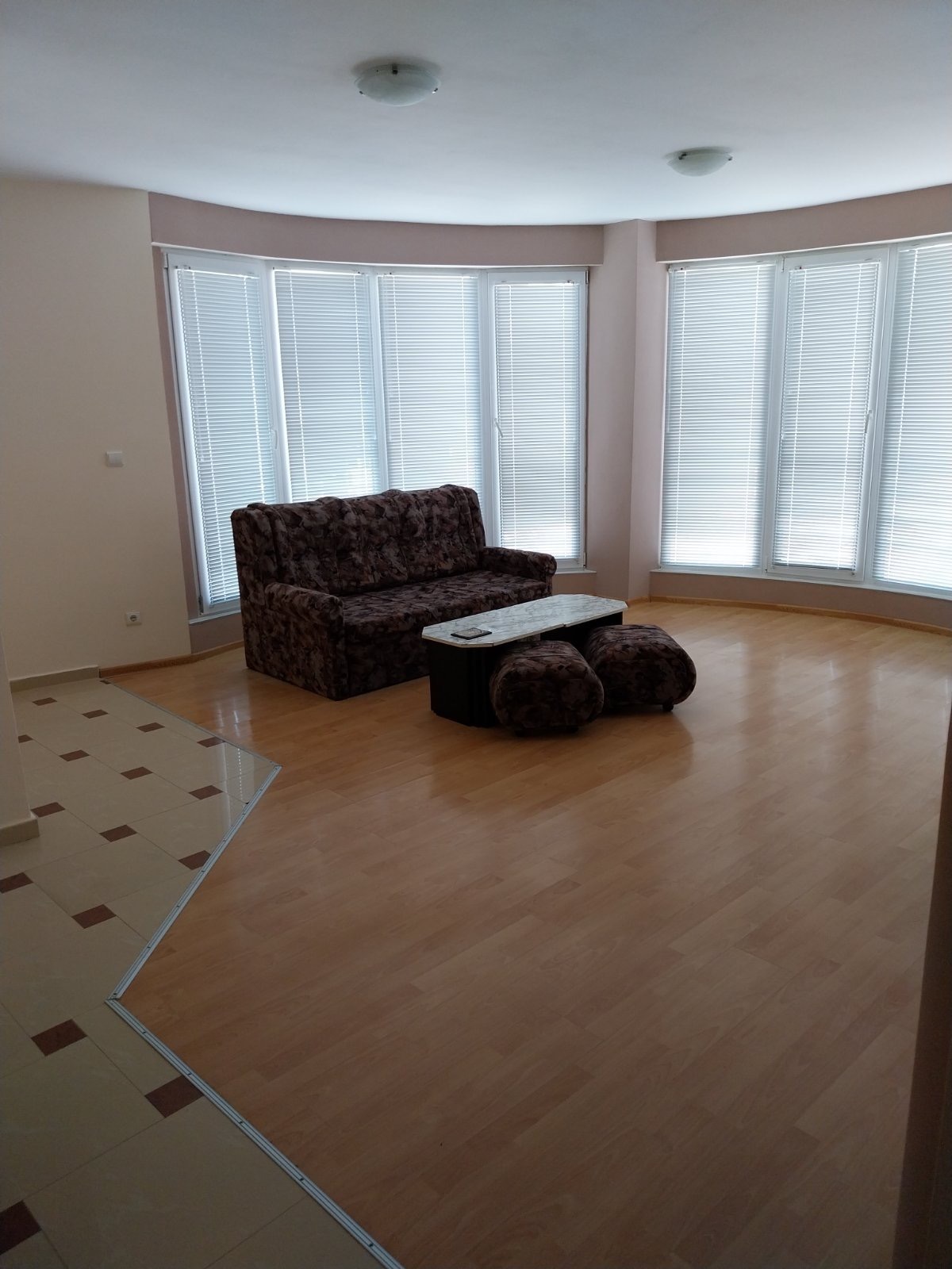 Продава 2-СТАЕН, гр. Шумен, Център, снимка 3 - Апартаменти - 56026597