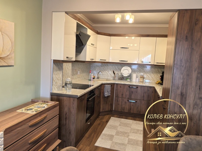 Продава 3-СТАЕН в град Хасково, Бадема - 105 кв.м / 182 900 € » 357 721.31 лв., КОЛЕВ КОНСУЛТ