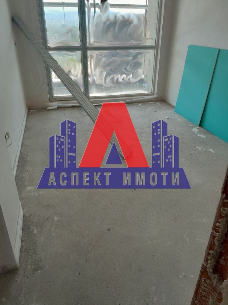 Продава 2-СТАЕН, гр. Пловдив, Кючук Париж, снимка 2 - Aпартаменти - 47025646