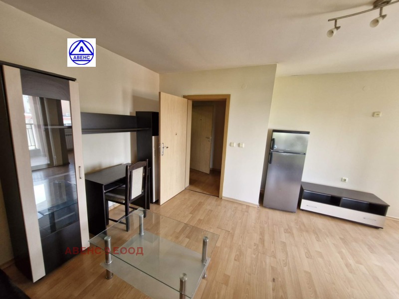 Продава  4-стаен град Плевен , Дружба 2 , 132 кв.м | 48063734 - изображение [2]