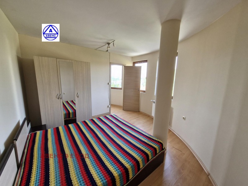 Na prodej  3 ložnice Pleven , Družba 2 , 132 m2 | 48063734 - obraz [15]