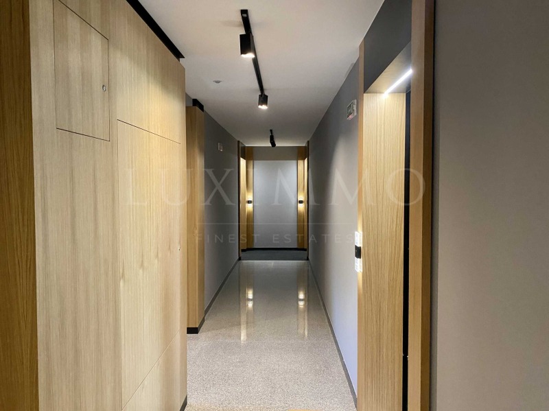 De vânzare  3 dormitoare Sofia , Mladost 2 , 157 mp | 42717094 - imagine [15]