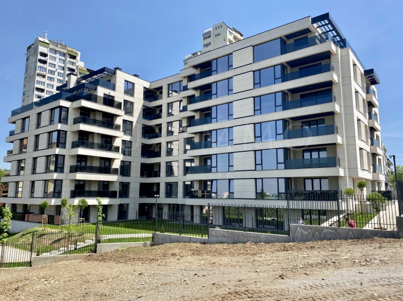 De vânzare  3 dormitoare Sofia , Mladost 2 , 157 mp | 42717094 - imagine [2]