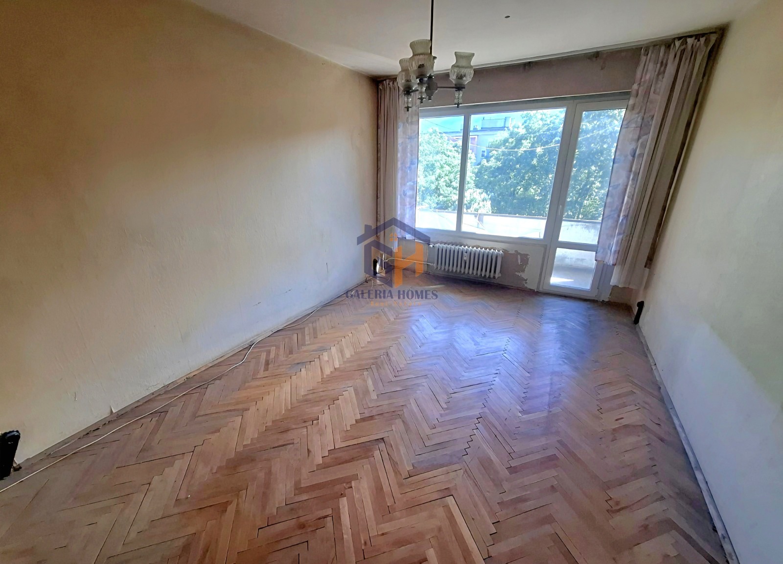 Продава 2-СТАЕН, гр. София, Гоце Делчев