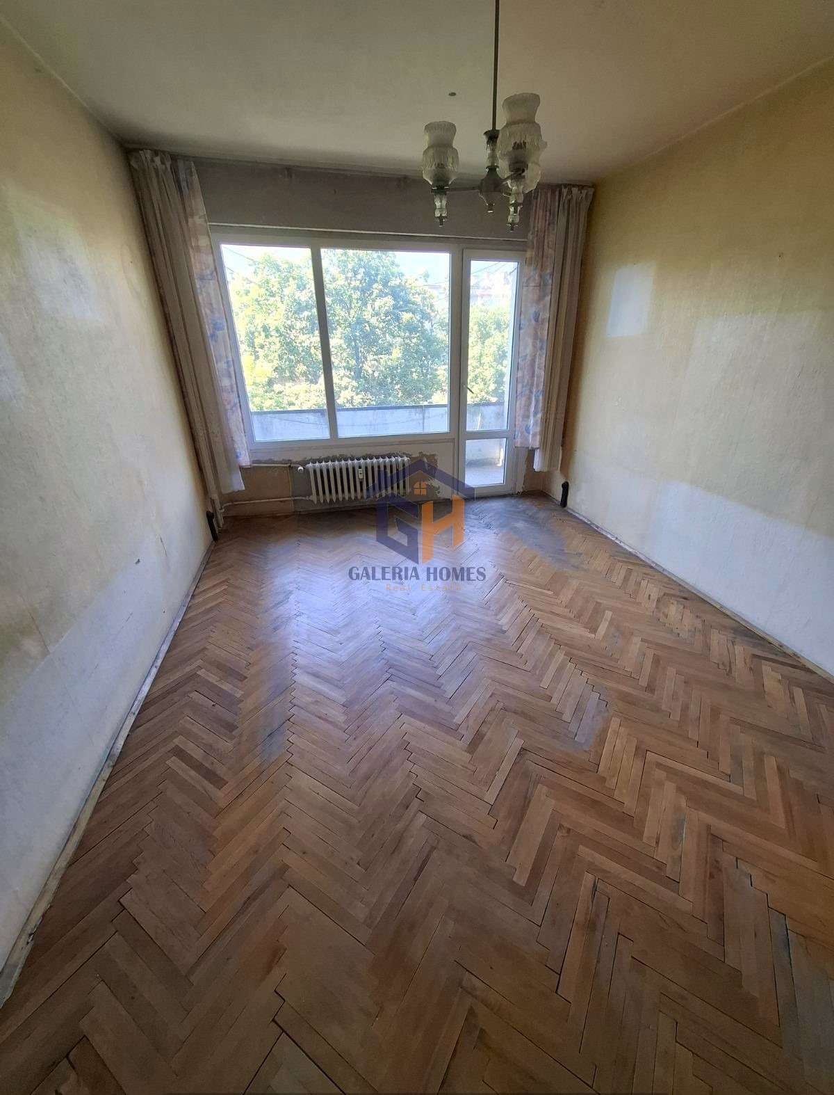 Продава 2-СТАЕН, гр. София, Гоце Делчев