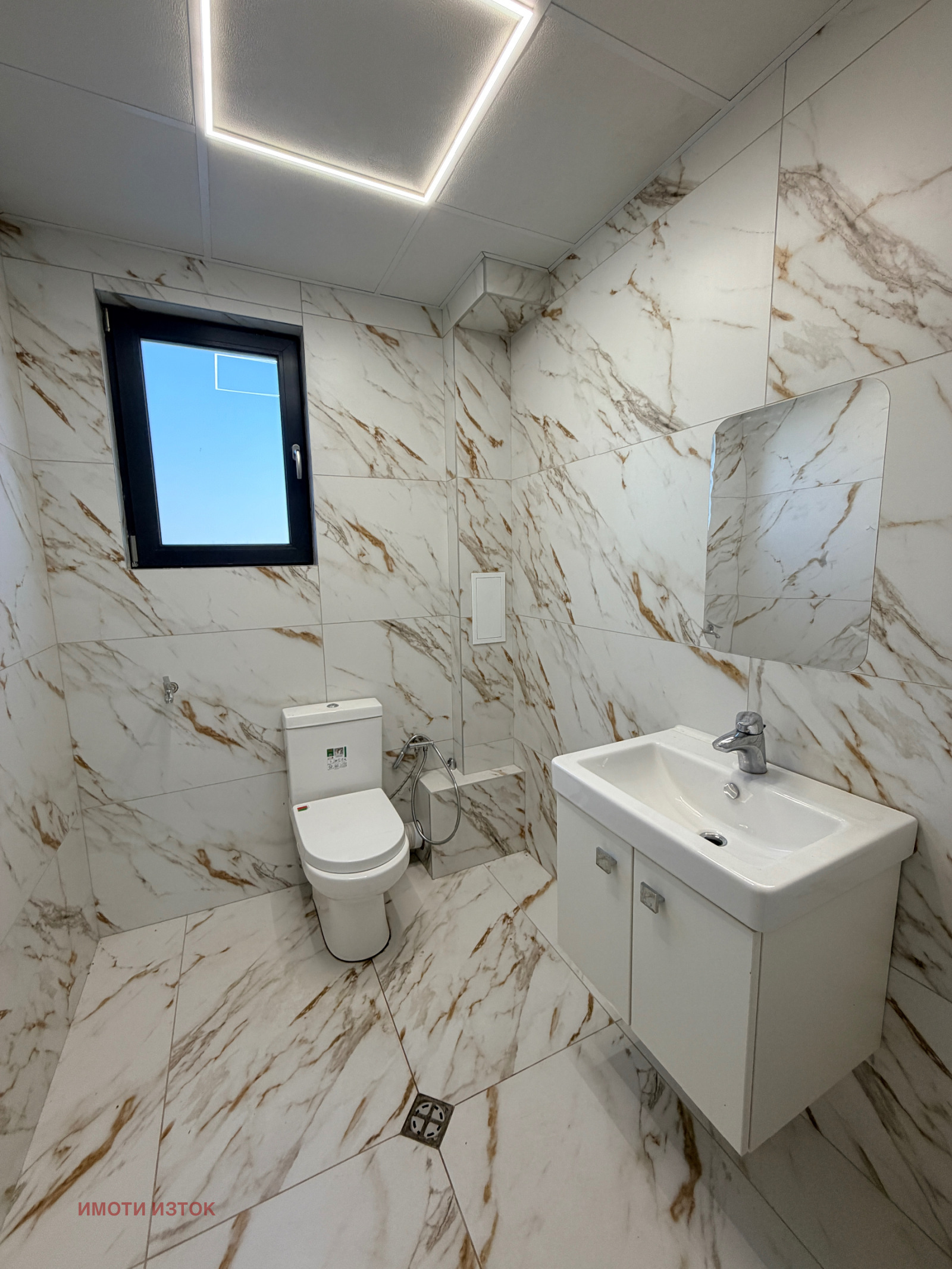 Продава ОФИС, гр. Перник, Изток, снимка 9 - Офиси - 56002527