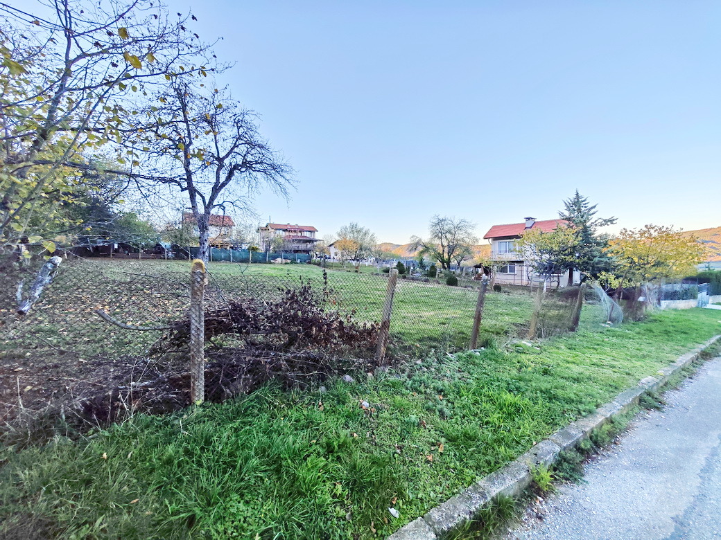 Продава ПАРЦЕЛ, гр. Правец, област София област, снимка 2 - Парцели - 52457406