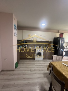 3 dormitoare Țentâr, Varna