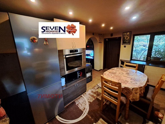 Til salg  Hus region Pernik , Golemo Buchino , 220 kvm | 75533094 - billede [8]