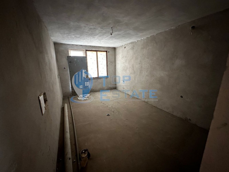 Продава КЪЩА, гр. Борово, област Русе, снимка 3 - Къщи - 45314636