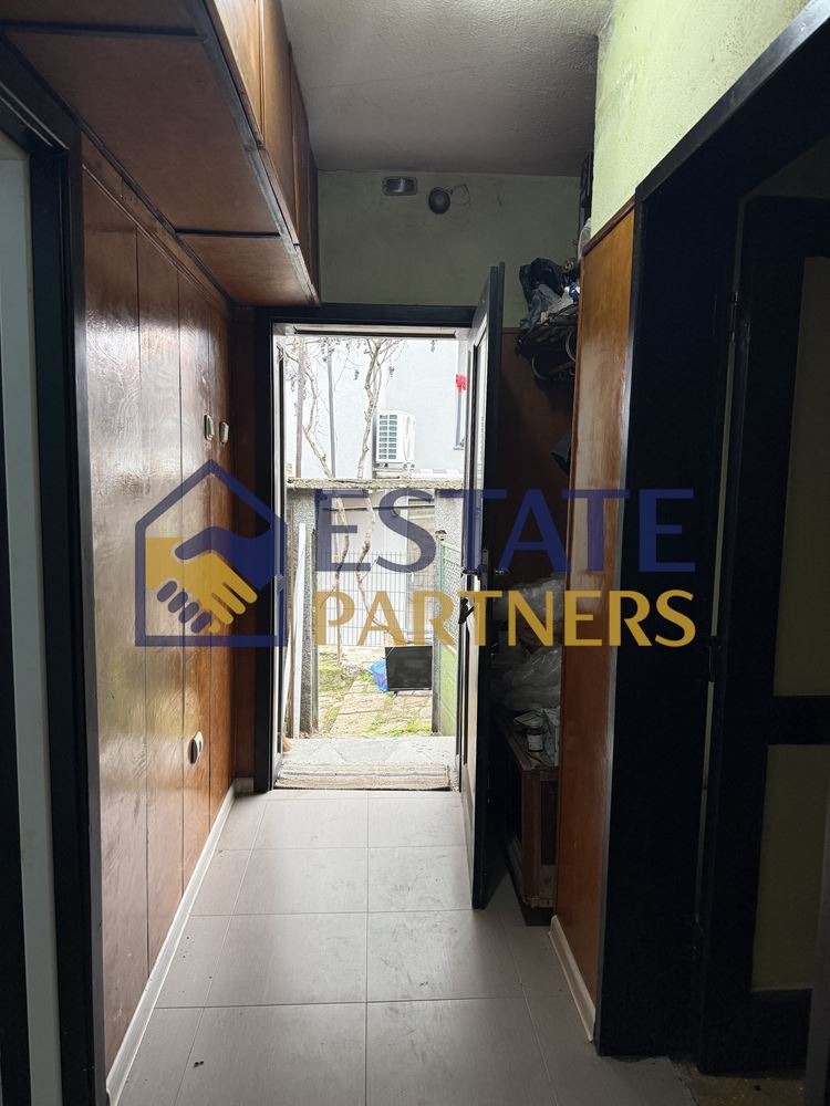 Продава КЪЩА, гр. Пловдив, Център, снимка 2 - Къщи - 52846897