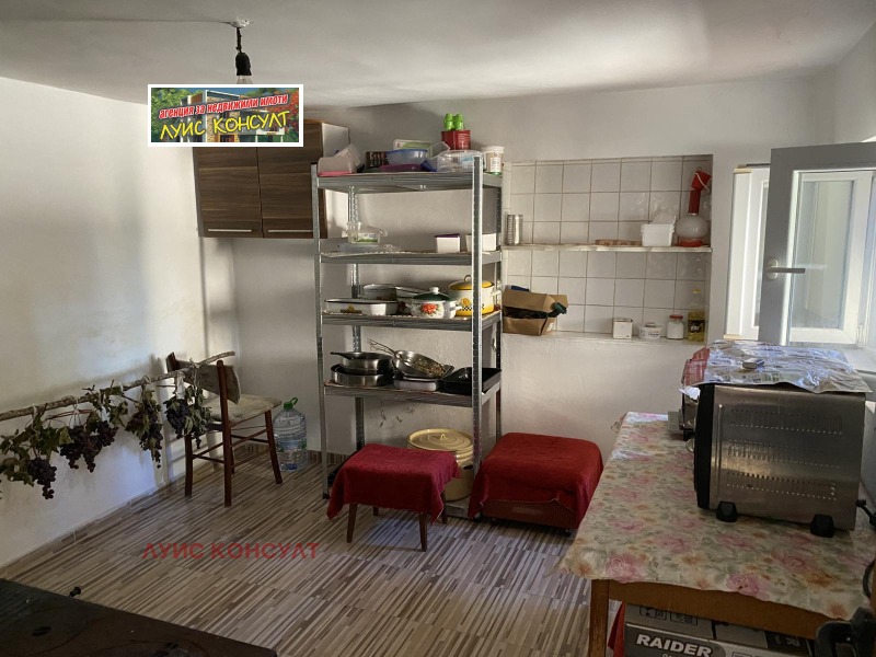 Продава КЪЩА, с. Вирове, област Монтана, снимка 12 - Къщи - 53254626