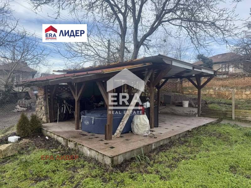 Продава КЪЩА, с. Червена вода, област Русе, снимка 10 - Къщи - 54762333