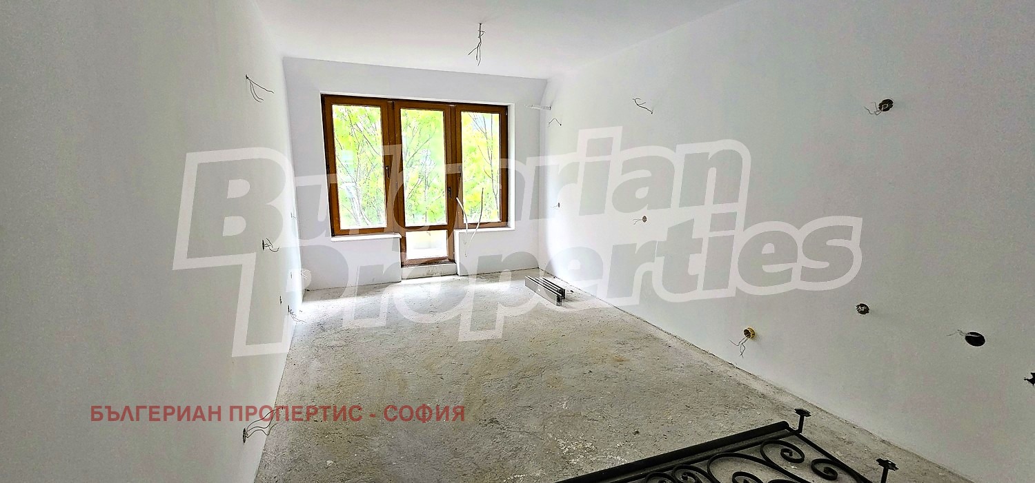 Продава 2-СТАЕН, гр. София, Център