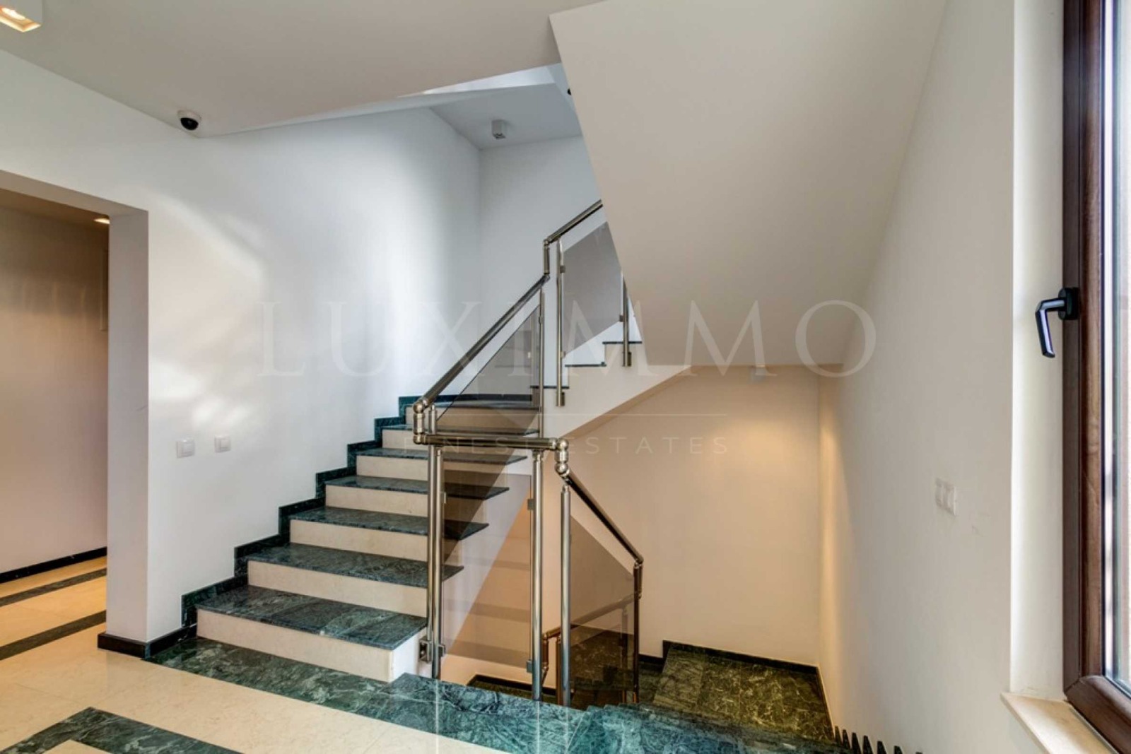 Продава 3-СТАЕН, гр. Царево, област Бургас, снимка 8 - Апартаменти - 50904535