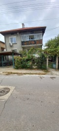 Продава ЕТАЖ ОТ КЪЩА, област Монтана, гр. Берковица • 88000 лв. / 44993.69 € • 87848135 1