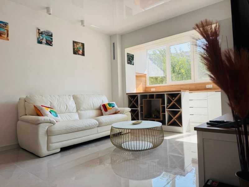 Продава  2-стаен град София , Надежда 2 , 56 кв.м | 81021509 - изображение [3]
