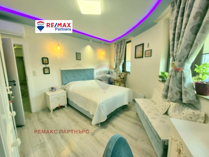 Продава  3-стаен град Варна , Трошево , 93 кв.м | 42431236 - изображение [3]