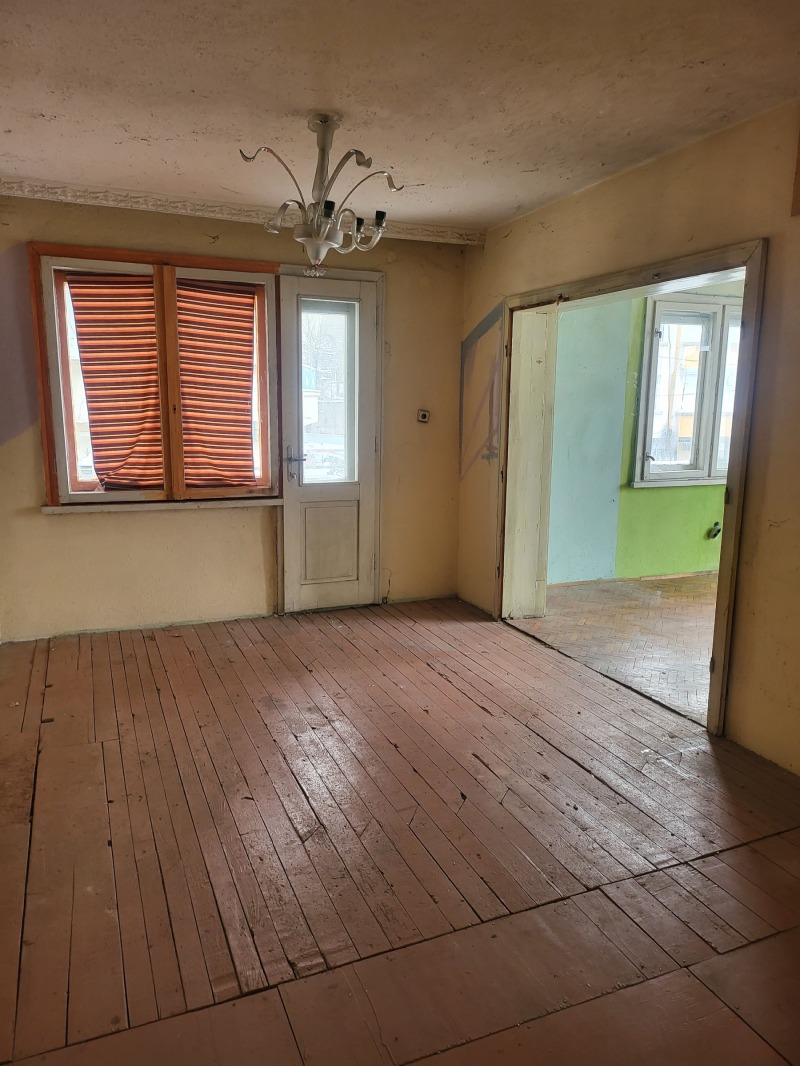 Продава 4-СТАЕН, гр. Плевен, Идеален център, снимка 16 - Апартаменти - 53184145