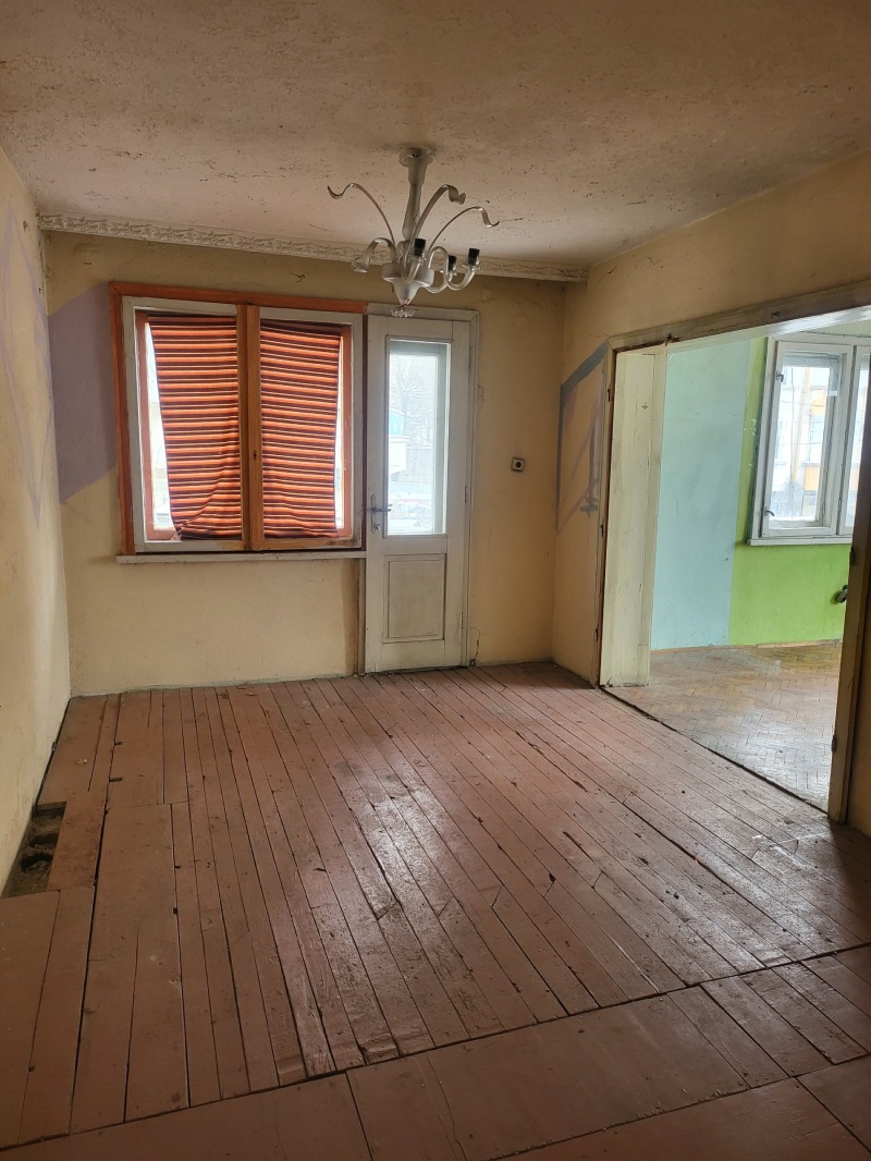 Продава 4-СТАЕН, гр. Плевен, Идеален център, снимка 15 - Апартаменти - 53184145