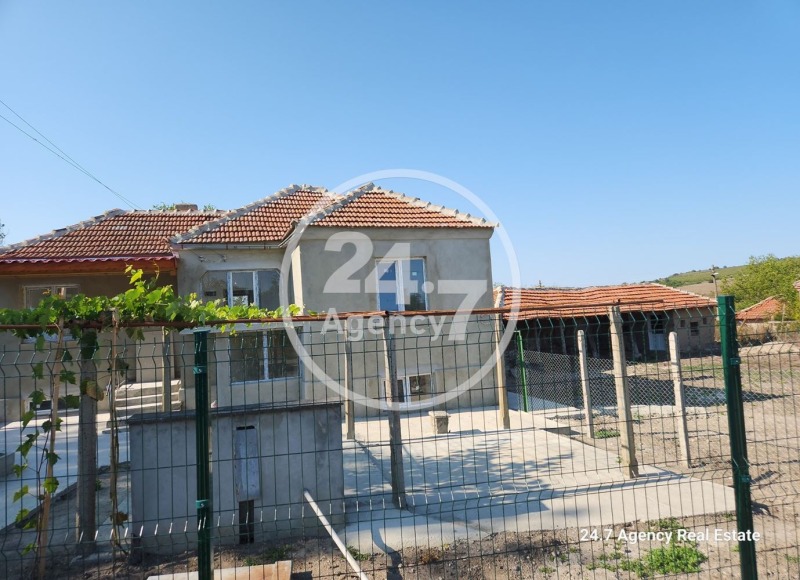 Till salu  Hus region Varna , Venelin , 81 kvm | 29859835 - bild [5]