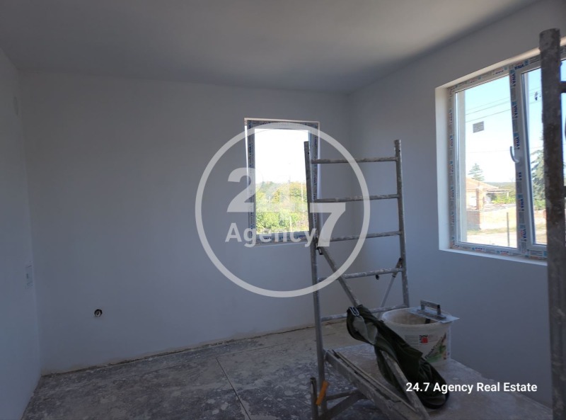 Till salu  Hus region Varna , Venelin , 81 kvm | 29859835 - bild [14]