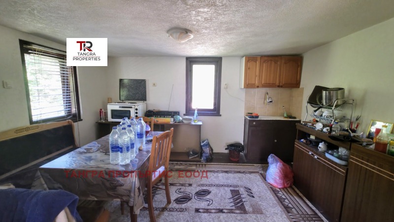 Продава  Къща град Перник , Църква , 140 кв.м | 13529606 - изображение [2]